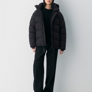 Aritzia Super Puff Black